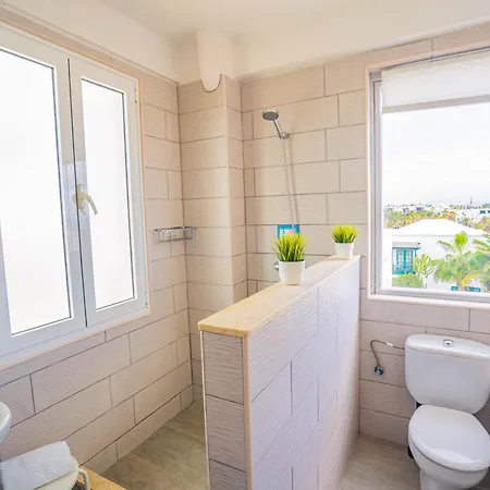 Apartment Ocean View Penthouse - Location - 100m To The *