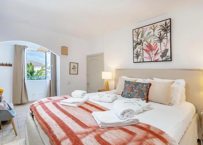 Apartment Ocean View Penthouse - Location - 100m To The