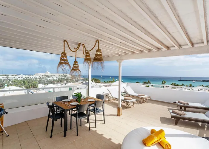 Apartment Ocean View Penthouse - Location - 100m To The Costa Teguise